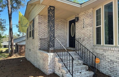 National Hills House | Walk to Masters! Spacious 4-bedroom house in Augusta
