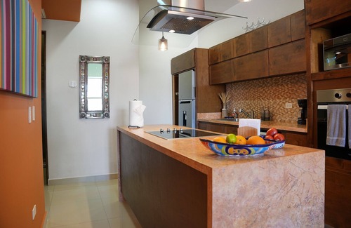 El Tezal Condo | Walk to Medano Beach! Stylish, Spacious & Private, access to 2 Pools!