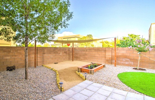 Mesa Del Sol Innovation Park Cottage | Walk to Netflix Studios: Updated ABQ Getaway!