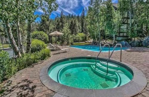 Olympic Valley Apartment | Walk to River and Park & Minutes to Palisades & Tahoe