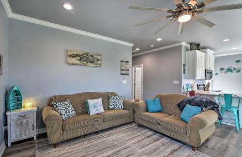 Crystal Beach House | Walk to Shore Crystal Beach Home with Deck and Grill!