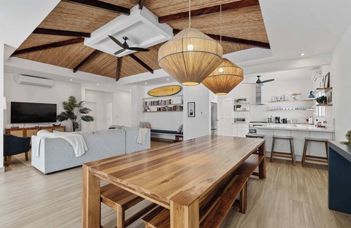 Playa Grande Villa | Walk to the Beach | Playa Grande Oasis | Sleeps 10