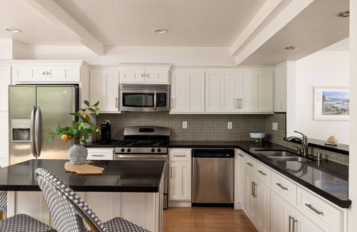 Monarch Beach Villa | Walk to the BEACH from this Monarch Bay Villa in Dana Point!
