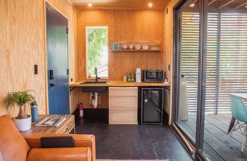 Tobin Hill Apartment | Walk to the Pearl/RiverWalk. Minutes to Downtown.