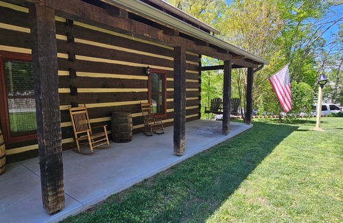 Bronston Cabin | Walk to the water log cabin, access to dock, hot tub, fire pit, grill, spacious