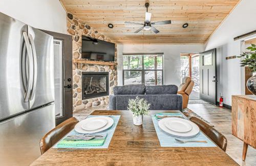 Ruidoso House | Walkable Location and Scenic Views Ruidoso Cabin!