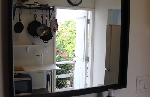 South Oceanside Cottage | Walkable - So Oceanside Gem