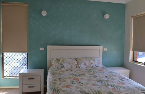 South West Rocks Apartment | Walker 2 - newly renovated 3 bedroom top floor apartment
