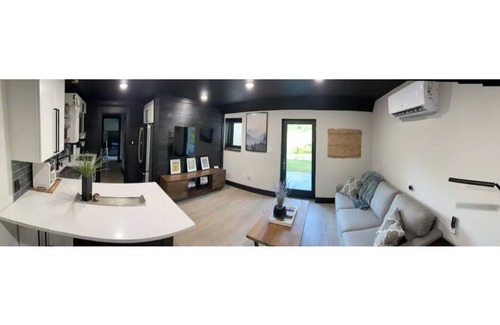 Harriman Villa | Walker Top Private Quiet Luxury 1 Br. Villa