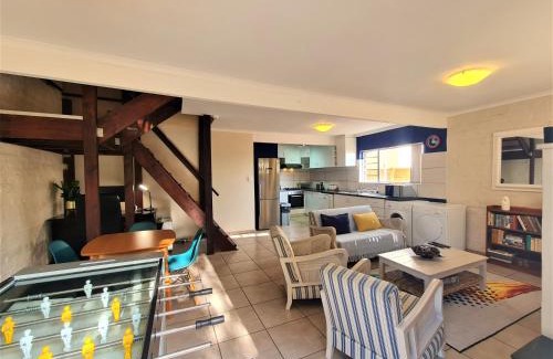 Trawal Apartment | Walters Lane Comfort Apartment 2 - No Loadshedding