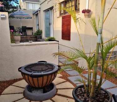 Trawal Apartment | Walters Lane Comfort Apartment 2 - No Loadshedding