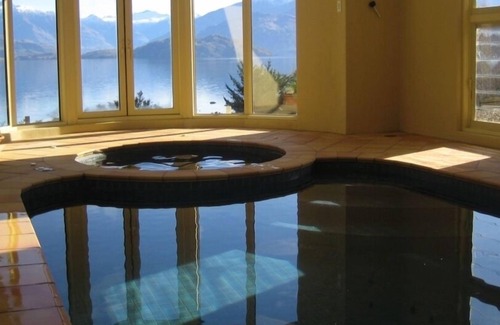 Wanaka House | Wanaka Lakeside Luxury Home