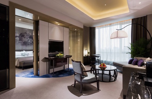Jinghu District Hotel | Wanda Realm Wuhu