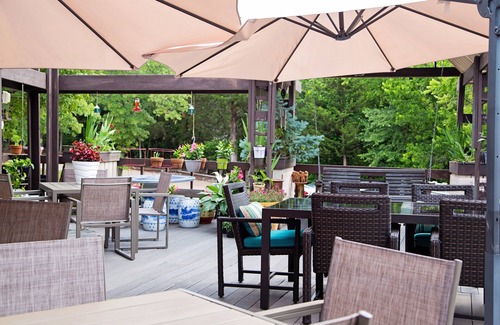 Oklahoma City House | WangShi China Palace Bed & Breakfast/Inn