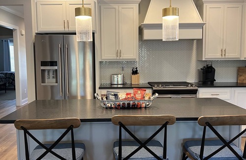 Auburn House | War Eagle Hideaway! n2.5 miles from Stadium, 2 mi from I85, 3 bd, 2bth, sleeps 8