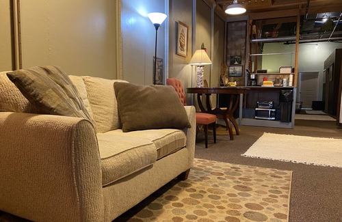 Downtown St. Louis Apartment | Warehouse Artist Loft - Best Location Downtown St. Louis - Sleeps 2-10