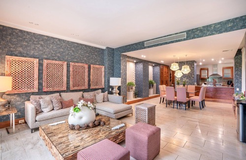 Los Altos Apartment | Warm 4BR apartment w/maid/bbq in Casa de Campo