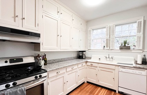 Durham House | Warm and Modern Cape Cod in Historic Trinity Park