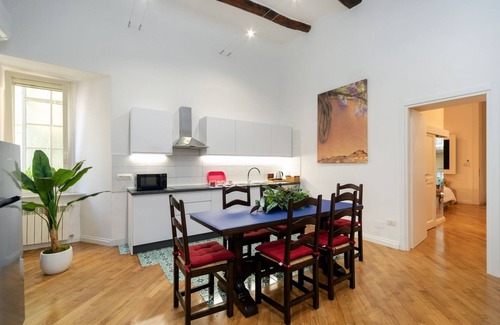 Historical Center Apartment | Warm and welcoming apartment, ideal for families or groups of friends.