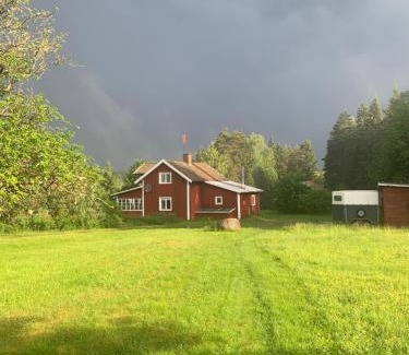 Sunne Municipality Villa | Warm beheiztes gemütliches Haus in der Natur