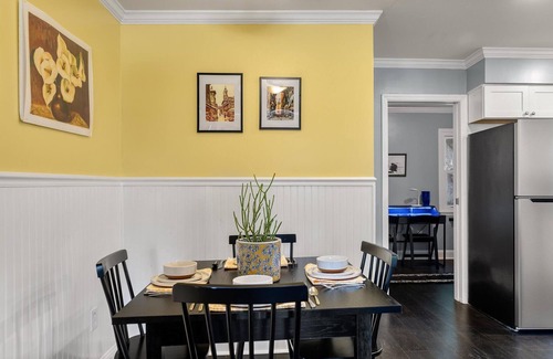 West Ashley House | Warm, Bright & Cozy 4BR House w/Musician's Charm