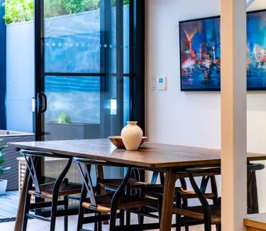 Glebe House | Warm I Welcoming Glebe Retreat I Family Fun Awaits