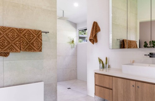Barwon Heads House | Warrenbeen I Pool & Playground