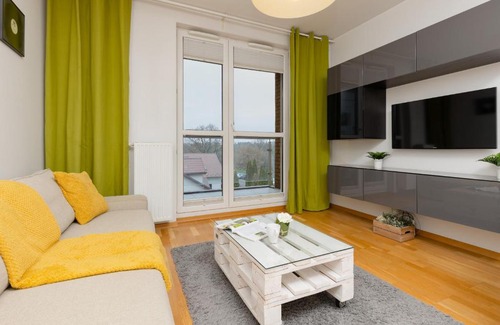 Gorce Apartment | Warsaw Bemowo Modern Apartment Dywizjonu 303 by Noclegi Renters