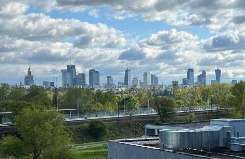 Nowa Praga Apartment | Warsaw Downtown View 3 ROOMS 60m2+ FREE GARAGE 2km Old Town Metro 9min tram
