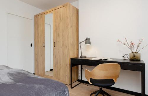 Piaseczno Apartment | Warsaw Piaseczno Stylish Apartment with Parking by Noclegi Renters