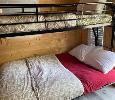 Wasaga Beach House | Wasaga Beach Bunkie 9