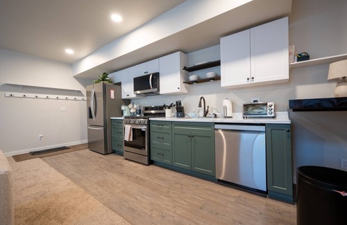 Mountain Green House | Wasatch Peak Chateau R3b | Pool | Hot Tub | Lower