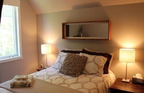 Saint Come Ski Chalet | Waterfront | Jacuzzi | Wood fireplace | Ski | Work from home