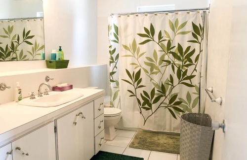 Paget Apartment | Water Rest - Sealandia Waterside Apartment