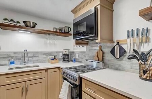 Wilmington Historic District Condo | Water Street Hideaway