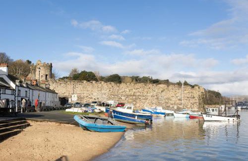 Conwy House | Water View Cottage, Conwy