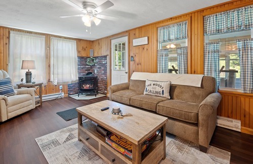 Lake George House | Water view home with a wood stove, grill, & partial air-conditioning - dogs ok