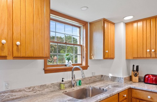 Lake George House | Water view home with a wood stove, grill, & partial air-conditioning - dogs ok