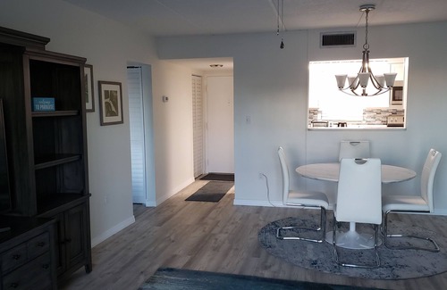 Dunedin Condo | Water View Updated Condo on the causeway to Honeymoon Island