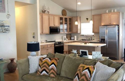 Dauphin Island House | Water views & Pet-friendly; walk to the beach