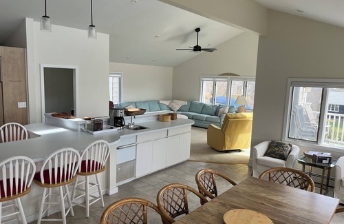 Mystic - New London House | Water views, work/live, 5BD/2.5BA, Pets in Groton Long Point, CT