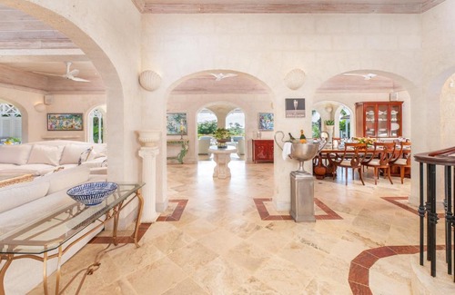 Westmoreland Villa | Waterfalls - 6 bed peaceful and secure luxury