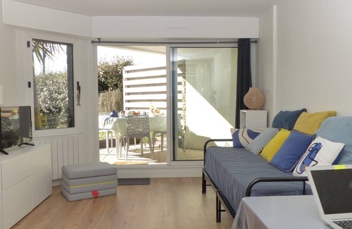 Saint-Pierre-Quiberon Apartment | Waterfront studio in Penthièvre