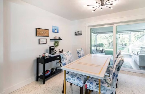 Fort Myers House | Waterfront "a fisherman's dream home" 3/2 with kayaks
