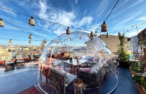 Istanbul City Center Apartment | Waterfront Apartment by the Tram - Terrace with Dome & Golden Horn View in Fatih