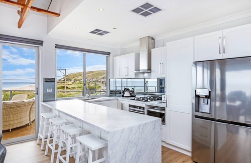 Carrickalinga House | Waterfront Beach House