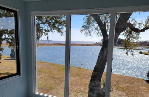 Georgetown House | Waterfront Belle Isle Private Townhome on Winyah Bay - Sleeps 8, 2.5 baths