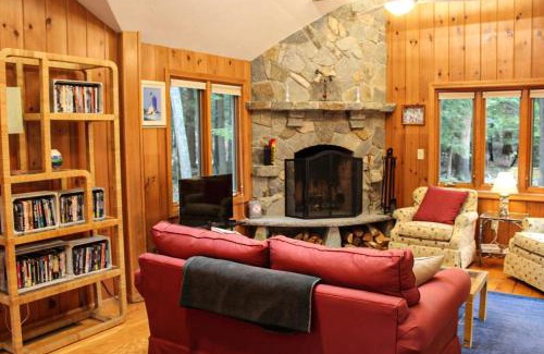 Meredith House | Waterfront Delight near Fish Cove