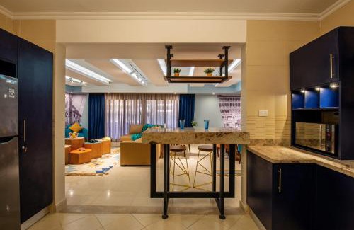 Heliopolis Apartment | Waterfront Designer 2BR - 5 min to Airport