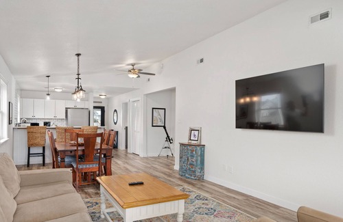 Colington Harbour House | Waterfront dog-friendly 2BR with private boat dock